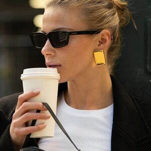 Vintage style earrings N311